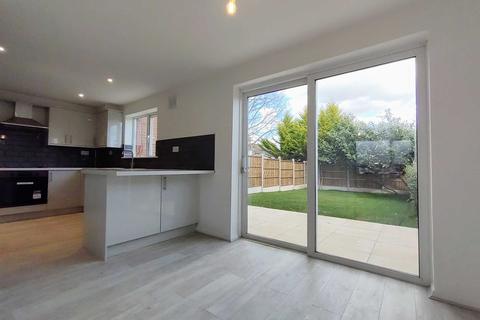 24 Marlins Turn, Hemel Hempstead, HP1 3LQ