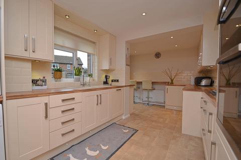 67 Avon Meade, Fordingbridge, SP6 1QR