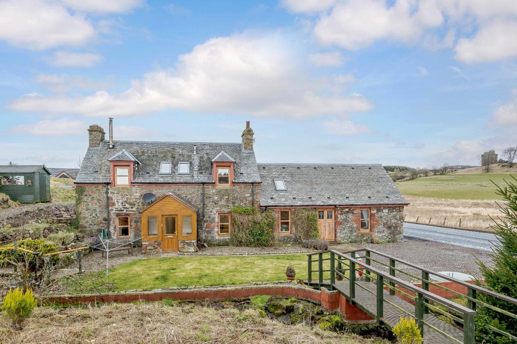Gateside, Cupar, Fife 4 bed detached house £320,000