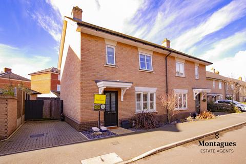 106 Buckingham Road, Epping, CM16 5AG