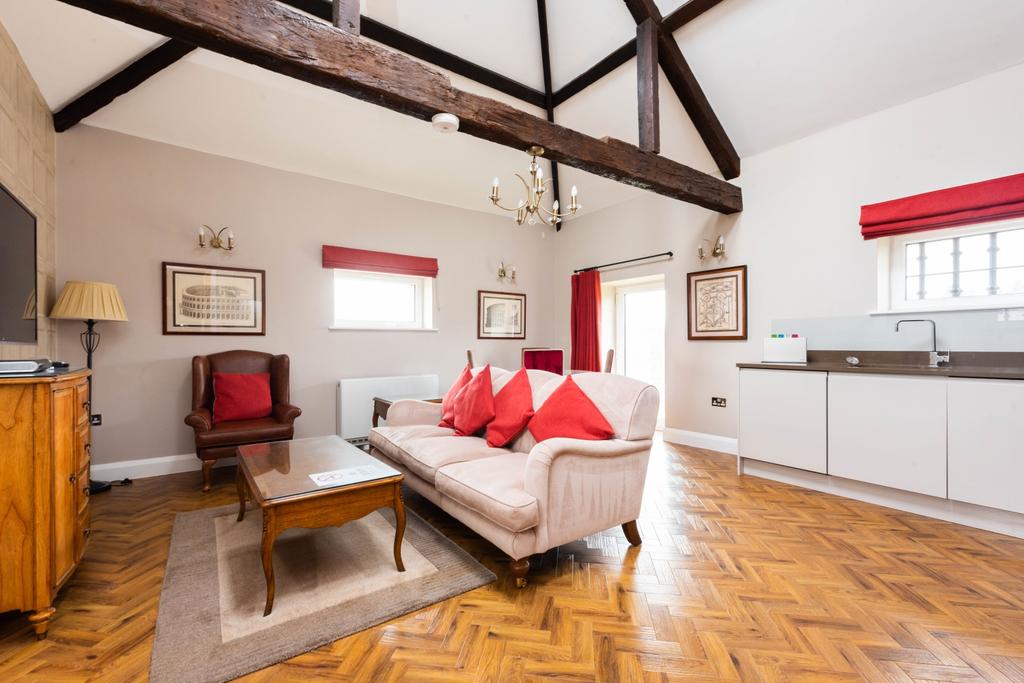 The Old Gaol, Abingdon, Oxfordshire... 2 bed terraced house £1,950