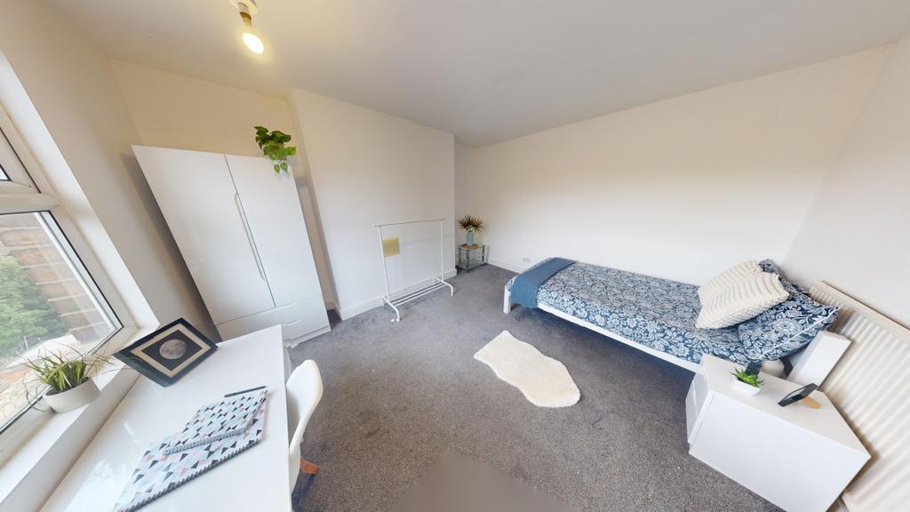 41-Cromwell-09042024 165210
