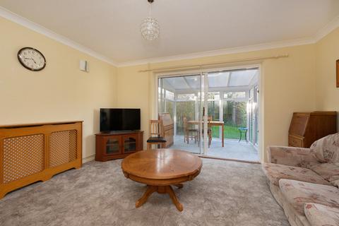 2 Hampton Gardens, Herne Bay, CT6 8BY
