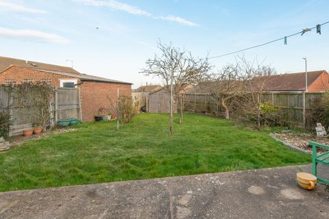 2 Hampton Gardens, Herne Bay, CT6 8BY