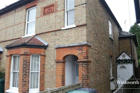 1 bedroom semi-detached house to rent, Strafford Road, High Barnet, EN5