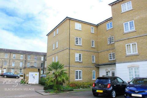 25 Gilbert Close, London, SE18 4PT