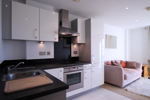 1 bedroom flat to rent, Salts Mill Road, Shipley, Bradford, BD17