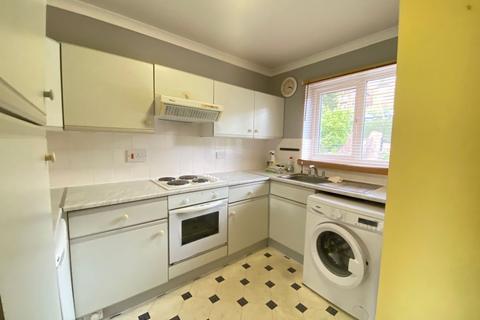 1 bedroom maisonette to rent, Carrington Road, Hp12