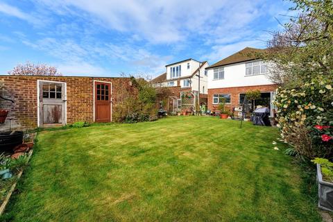 38 Redleaves Avenue, Ashford, TW15 1LD