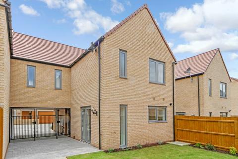 3 bedroom terraced house to rent, Avalon Way, Trumpington, Cambridge