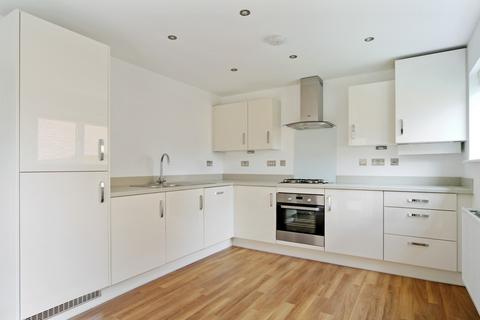 3 bedroom terraced house to rent, Avalon Way, Trumpington, Cambridge