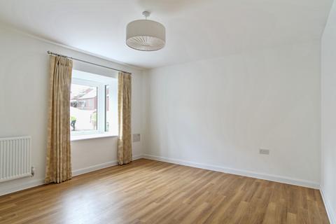 3 bedroom terraced house to rent, Avalon Way, Trumpington, Cambridge