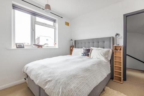 57 Victoria Road, Mitcham, CR4 3JB