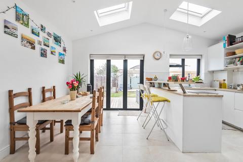 57 Victoria Road, Mitcham, CR4 3JB