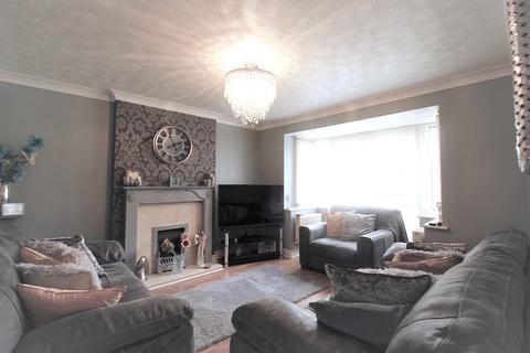 12 Kempton Drive, Dunsville, Doncaster, DN7 4QA