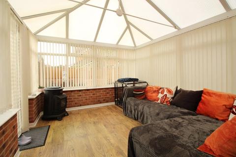 12 Kempton Drive, Dunsville, Doncaster, DN7 4QA