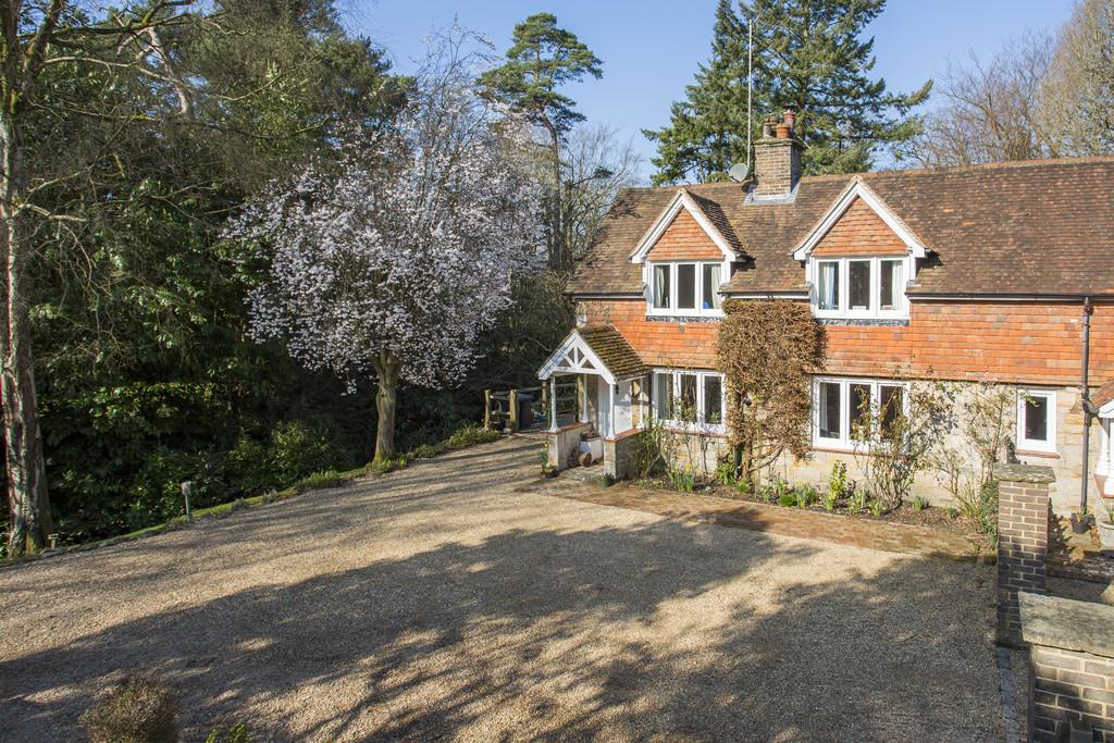 Ghyll Road, Crowborough 4 bed house £840,000