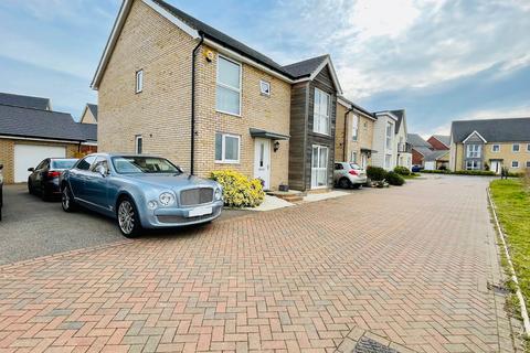 3 Beaufighter Drive, Upper Cambourne, Cambridge, CB23 6JJ