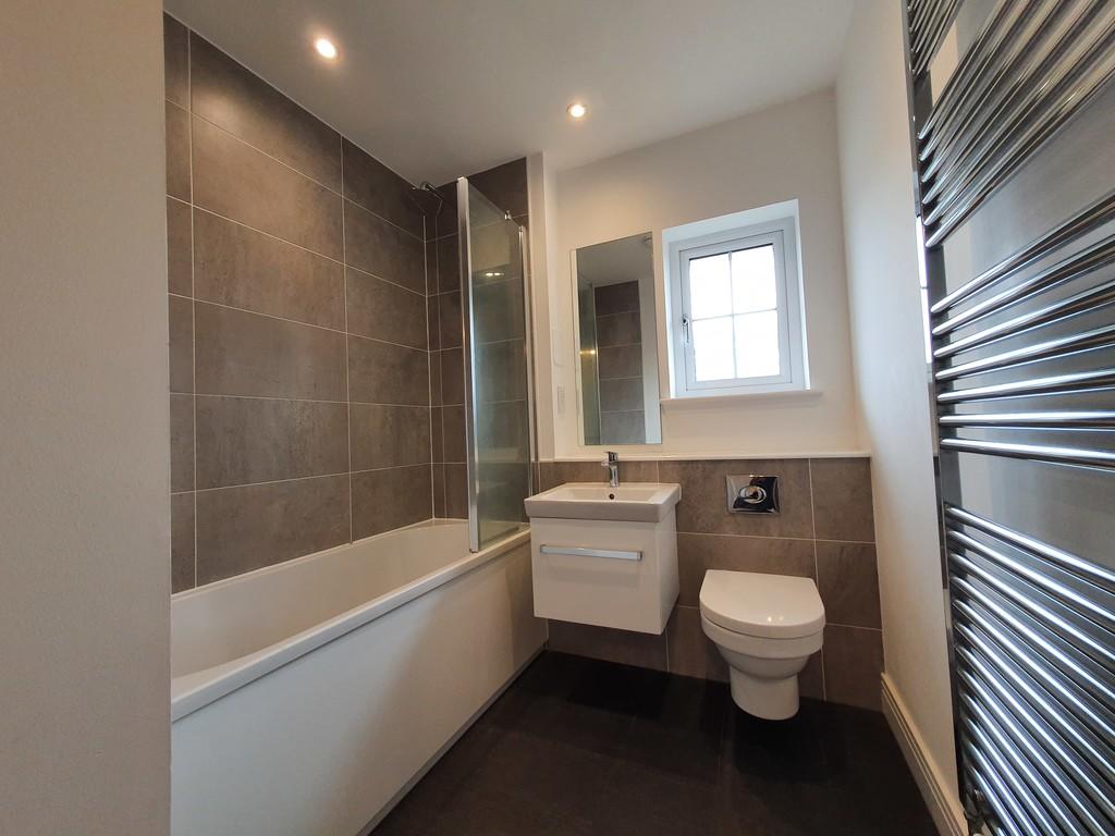 Upstairs Bathroom