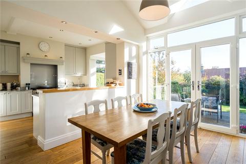 Lynwood Harewood Road, Collingham, Wetherby, LS22 5BY