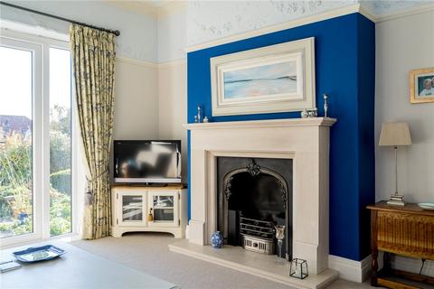 Lynwood Harewood Road, Collingham, Wetherby, LS22 5BY