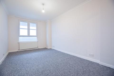 undefined, 11 Priscilla House