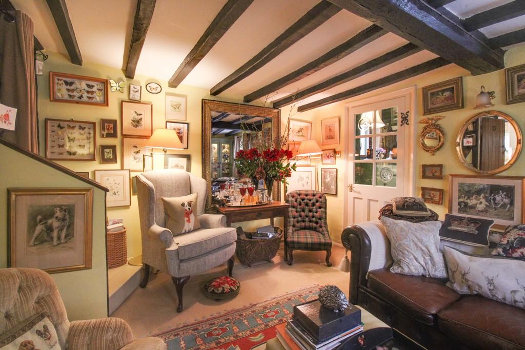 Beautiful thatched cottages for sale from under £250,000 – Country Life