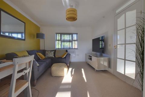 2 bedroom apartment for sale - Charter House, Croxley Green