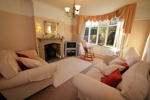 63 Church Road, Codsall, Wolverhampton, WV8 1EH