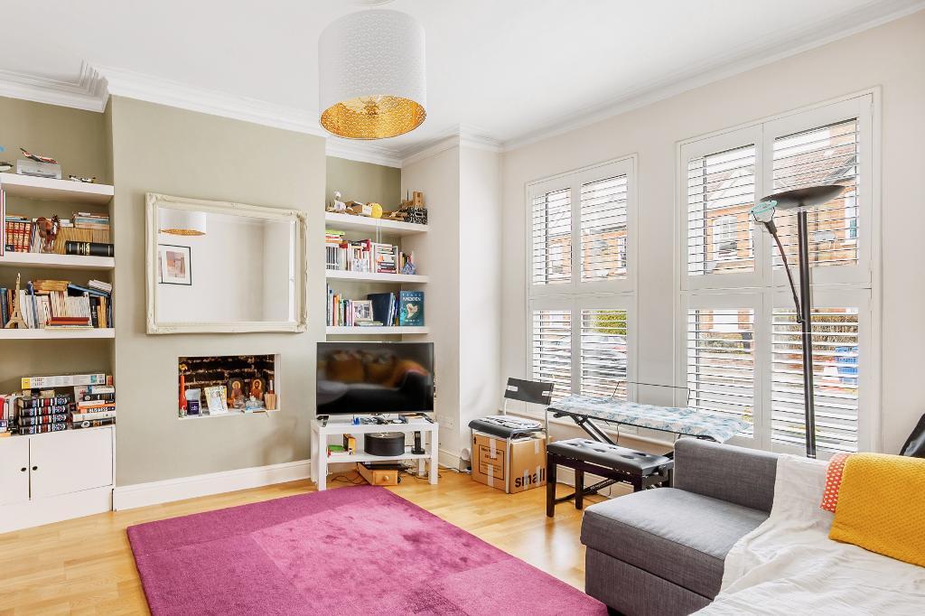 Lawrence Road, Ealing, London, W5 4XJ 4 bed terraced house £925,000