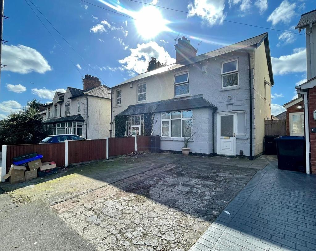 Holly Lane, Erdington, Birmingham, B24 5 bed semidetached house £249,999