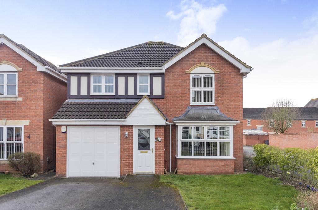 Haywain Close, Groundwell, Swindon, SN25 4 bed detached house £375,000