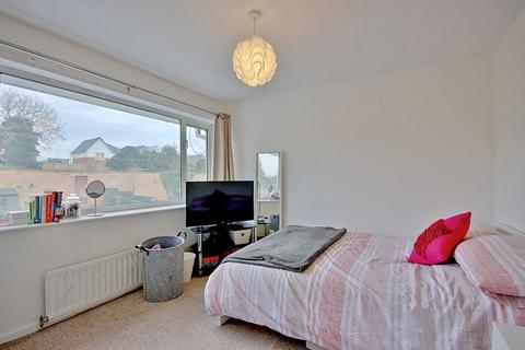 24 Brookside Road, Worcester, WR2 5PS