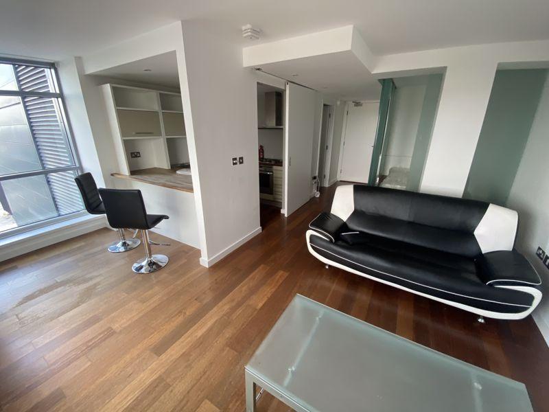 Open plan setting