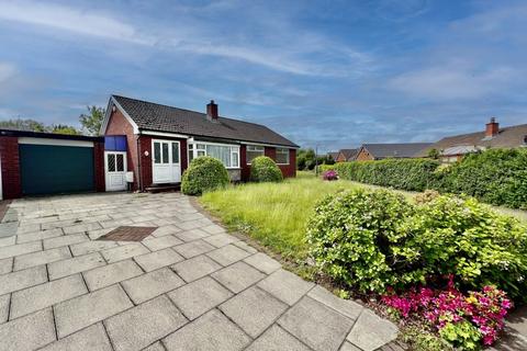 3 bedroom detached bungalow to rent, Armadale Road, Ladybridge, Bolton, Lancashire. *AVAILABLE JANUARY*