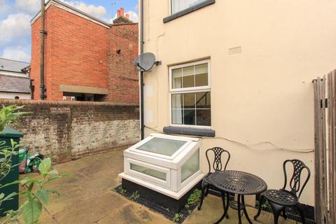 2 bedroom maisonette for sale, Charles Street, Tring