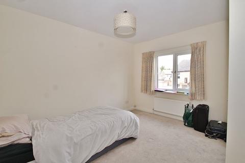 32 Dark Lane, Witney, OX28 6LX