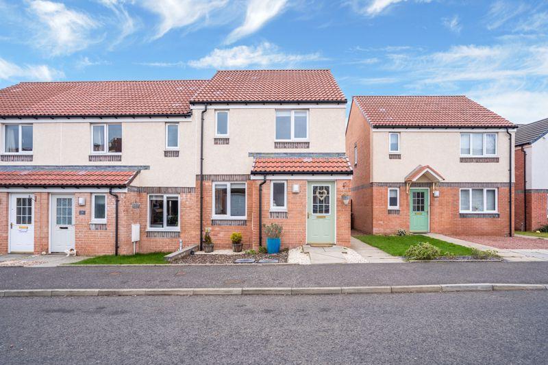 Rankin Drive, Falkirk 3 bed terraced house £198,995