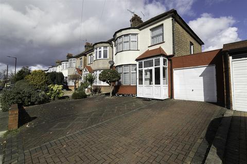 395 Bury Street West, London, N9 9JR