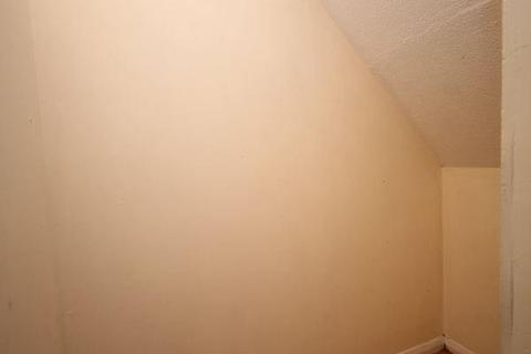 76 Vellum Drive, Carshalton, SM5 2TS