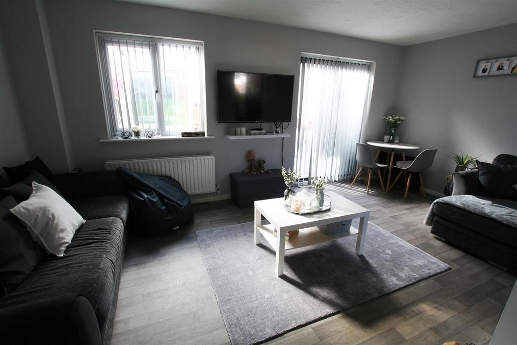 Wiselackplace,11lounge2.JPG