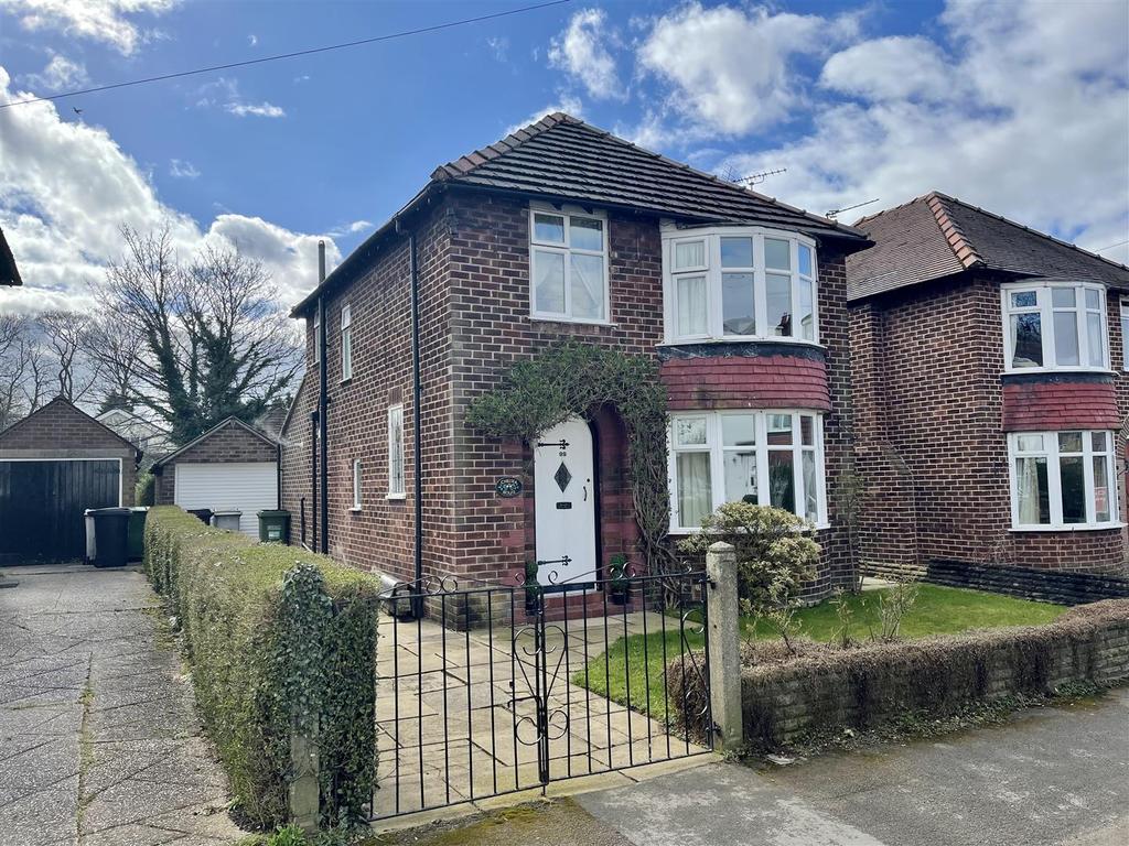 Meriton Road, Handforth, Wilmslow 3 bed detached house £445,000