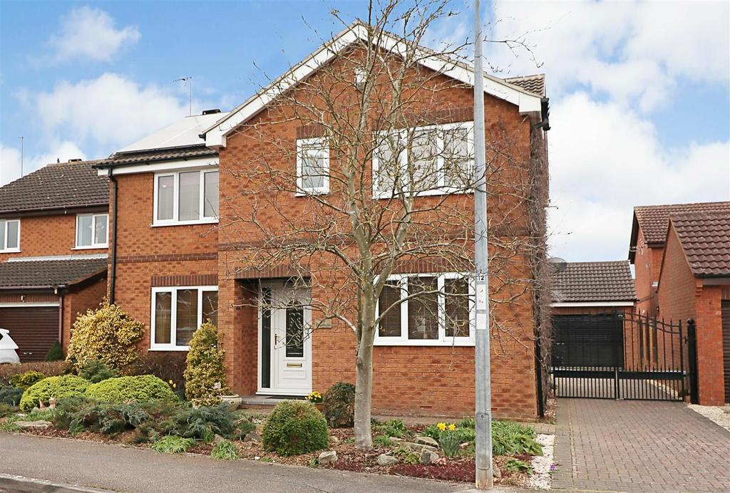 Highfields, South Cave, Brough 4 bed detached house £395,000