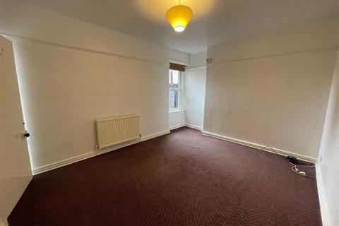 1 bedroom flat to rent - High Street, Buxton