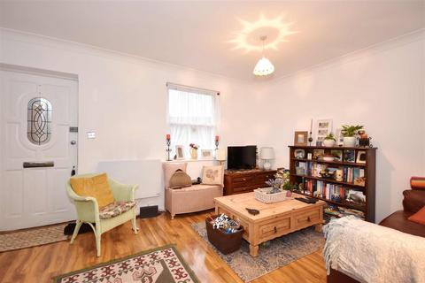 1 bedroom end of terrace house for sale, Lime Kiln Road, Canterbury