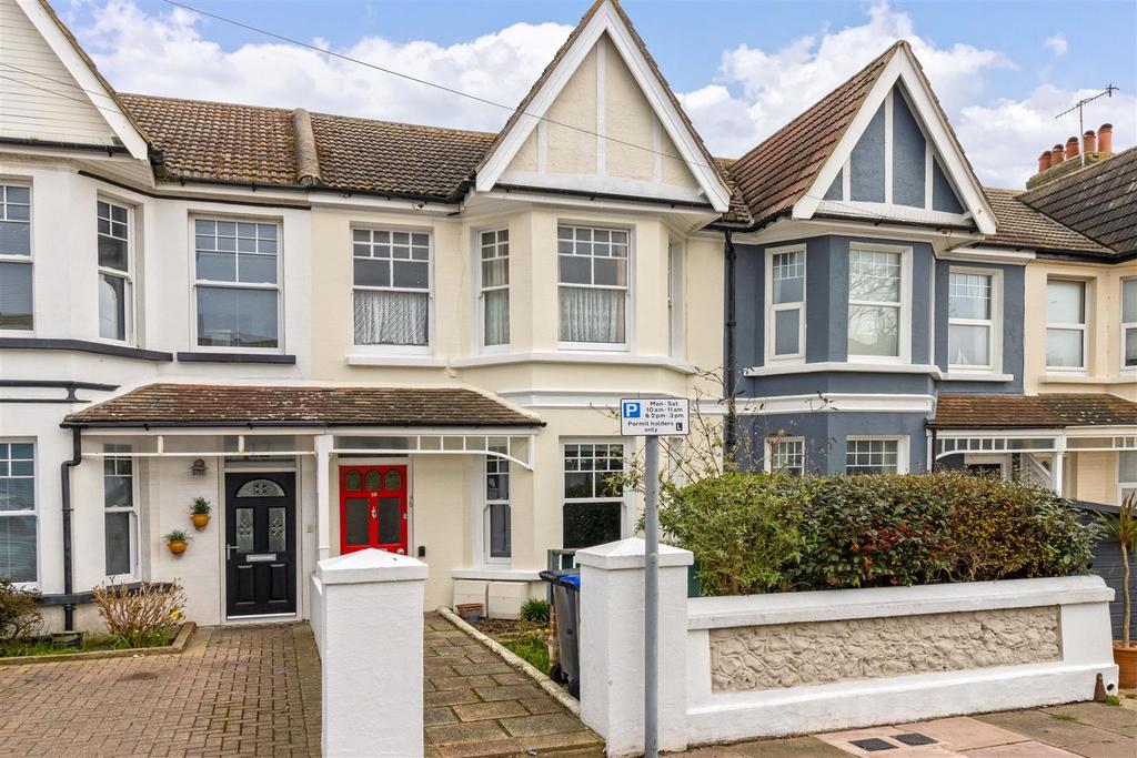 Alexandra Road, Worthing 2 bed flat £350,000