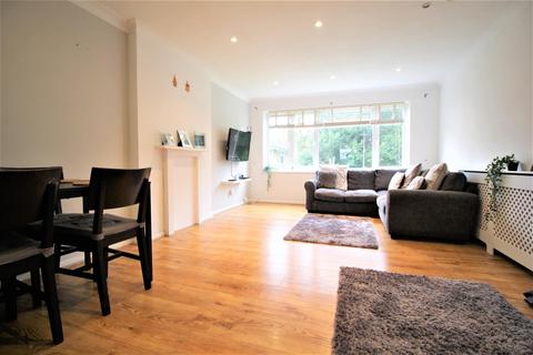 14 The Orchard, Epsom, KT17 1NN