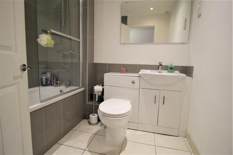14 The Orchard, Epsom, KT17 1NN