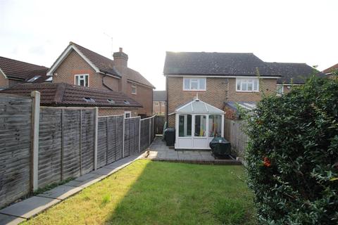 41 Primrose Walk, Ewell, Epsom, KT17 2EZ