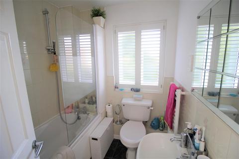 177 Jasmin Road, Epsom, KT19 9DX